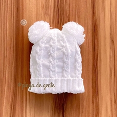 Touca Pérolas e Pompons