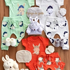 Conjunto Body e Calça Bordado Coelhinho Bob
