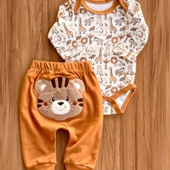 Conjunto Body e Calça Bordada Bumbum Tigrinho Bernard